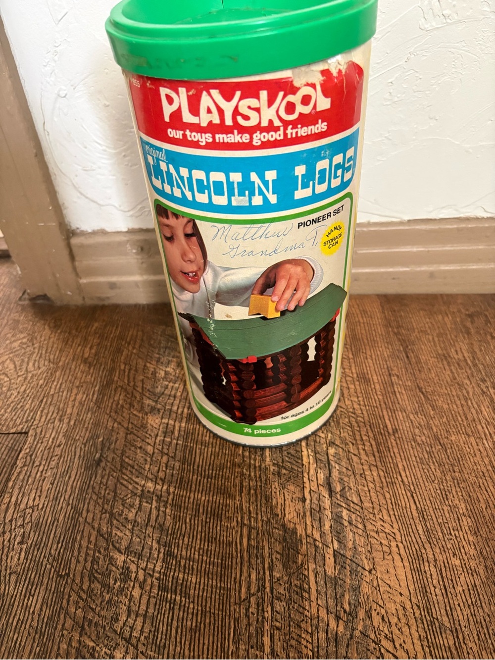Vintage Playskool Lincoln Logs Pioneer Set - Green Lid